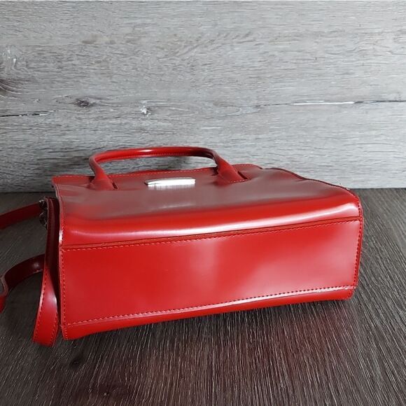 Apostrophe Red Crossbody / Shoulder Bag - Picture 5 of 11